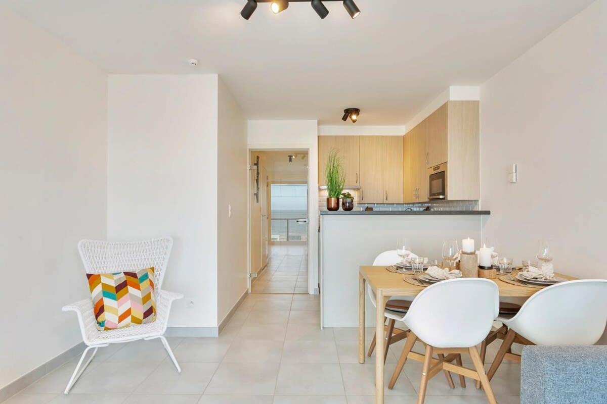 Huswell - Cosy Apartment With Amazing Beach View 奥斯滕德 外观 照片